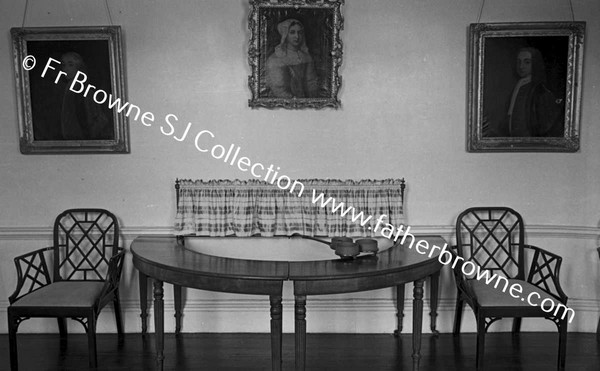 MOUNT CONGREVE  DRINKING TABLE IN WHITE GALLERY